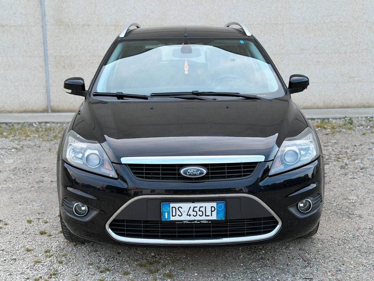 FORD FOCUS 2.0 TITANIUM CAMBIO AUTOMATICO