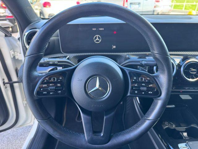 MERCEDES-BENZ A 180 d Automatica PREMIUM SPORT, TELECAMERA OK NEOPATEN