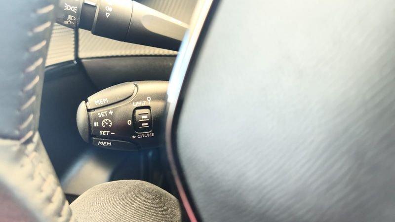 Peugeot 208 Allure Pack BlueHDi 100 S/S