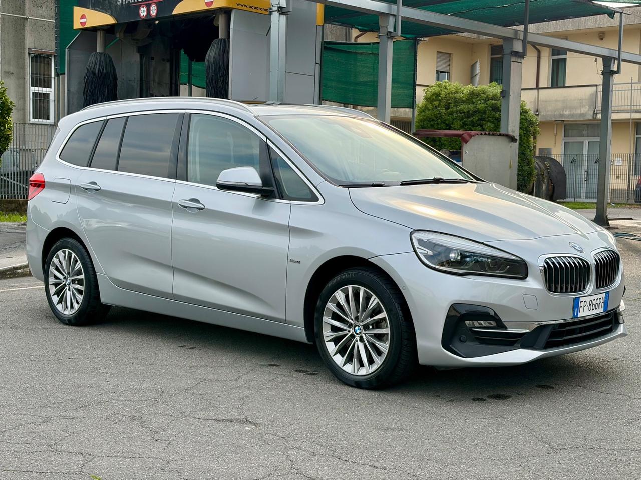 Bmw 2er Active Tourer 218d Luxury
