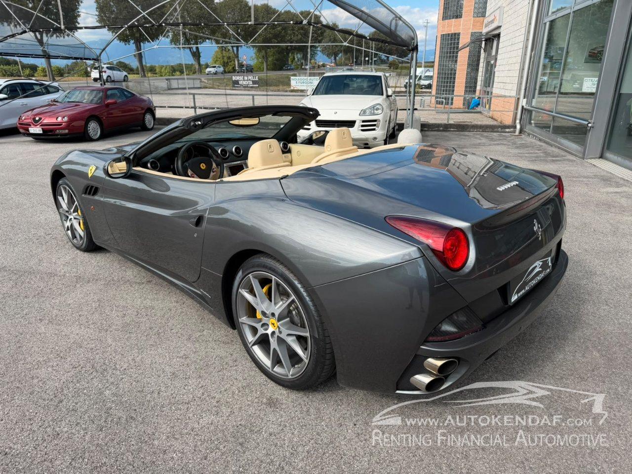 Ferrari California 4.3 dct - FULL SERVICE FERRARI