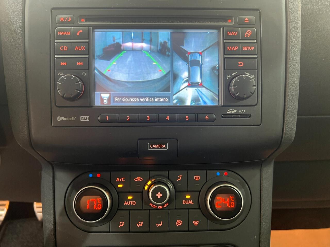 Nissan Qashqai 1.6 131 CV - Tekna - 2012