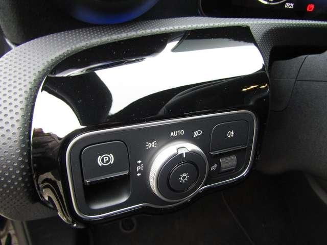 Mercedes-Benz A 200 d AMG LINE PREMIUM AUTO,LED DINAMIC,DISTRONIC