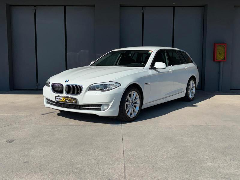 BMW 520 d Touring Business auto
