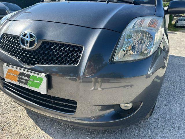 TOYOTA Yaris 1.3 5 porte Sol