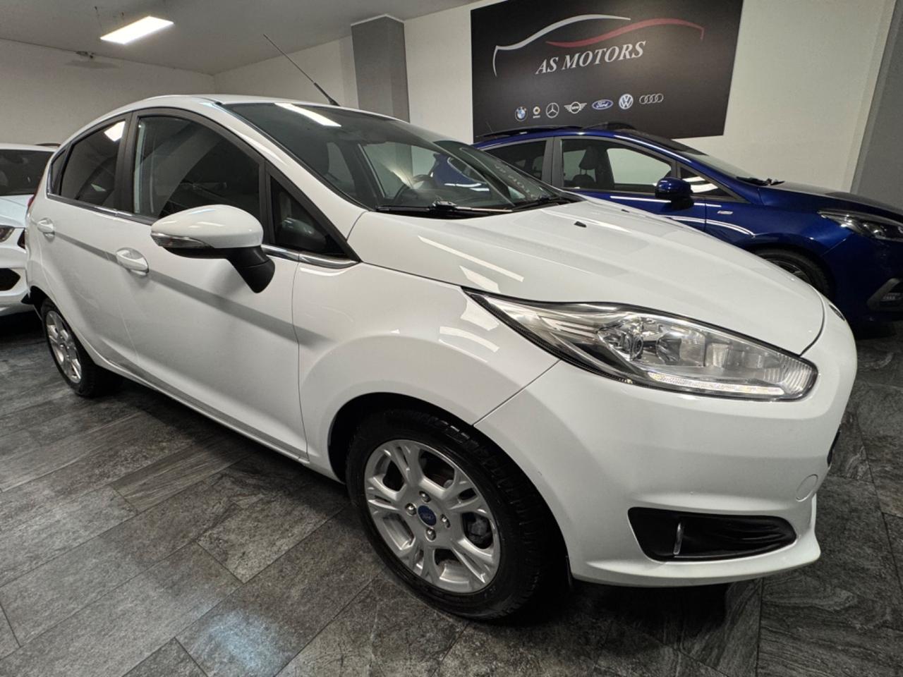 Ford Fiesta 1.5 TDCi 75CV 5 porte Titanium