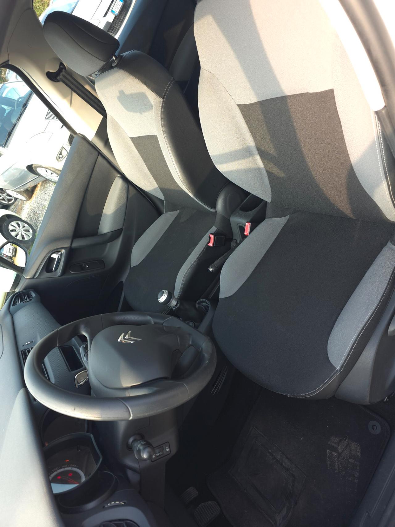 Citroen C3 1.4 Exclusive Style