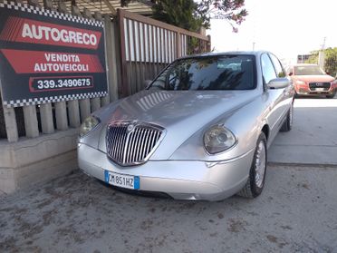 Lancia Thesis 2.4 JTD Emblema