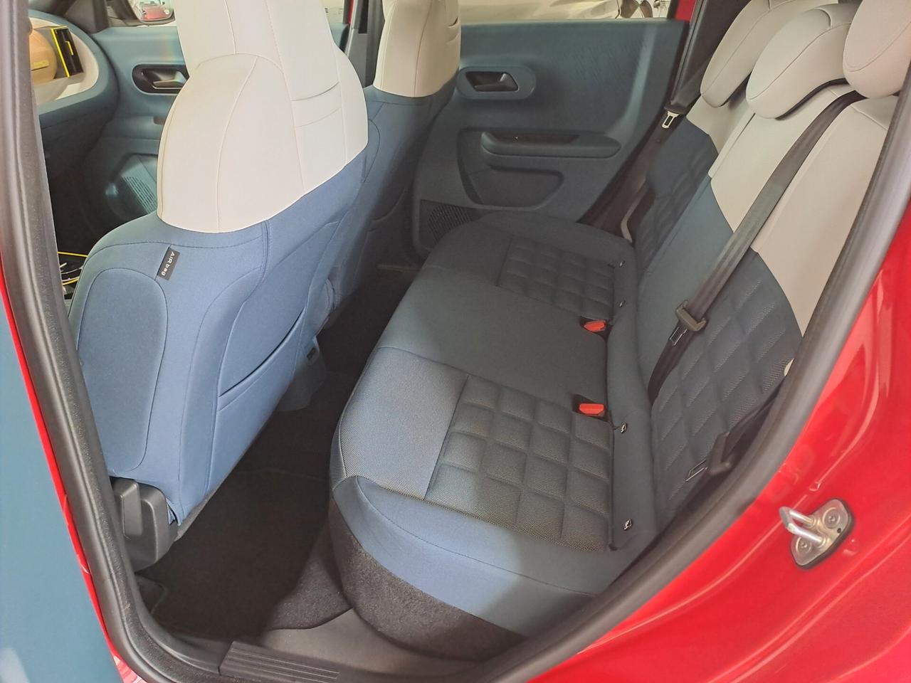 Fiat Grande Panda 1.2 Hybrid 110 CV La Prima 12/25