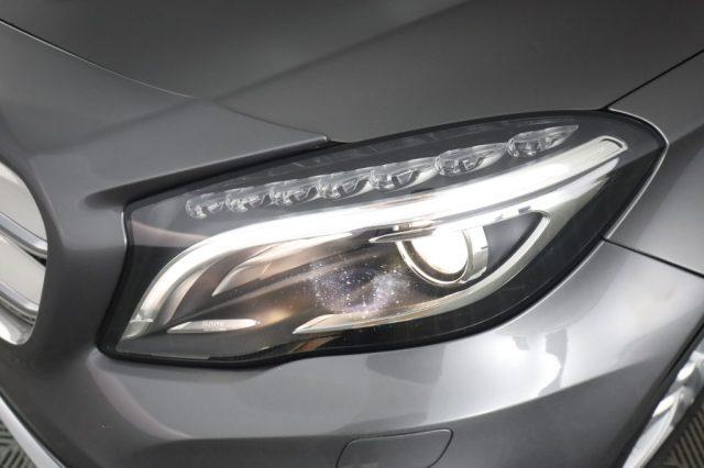 MERCEDES-BENZ CLA sse GLA GLA 200 d Automatic Sport