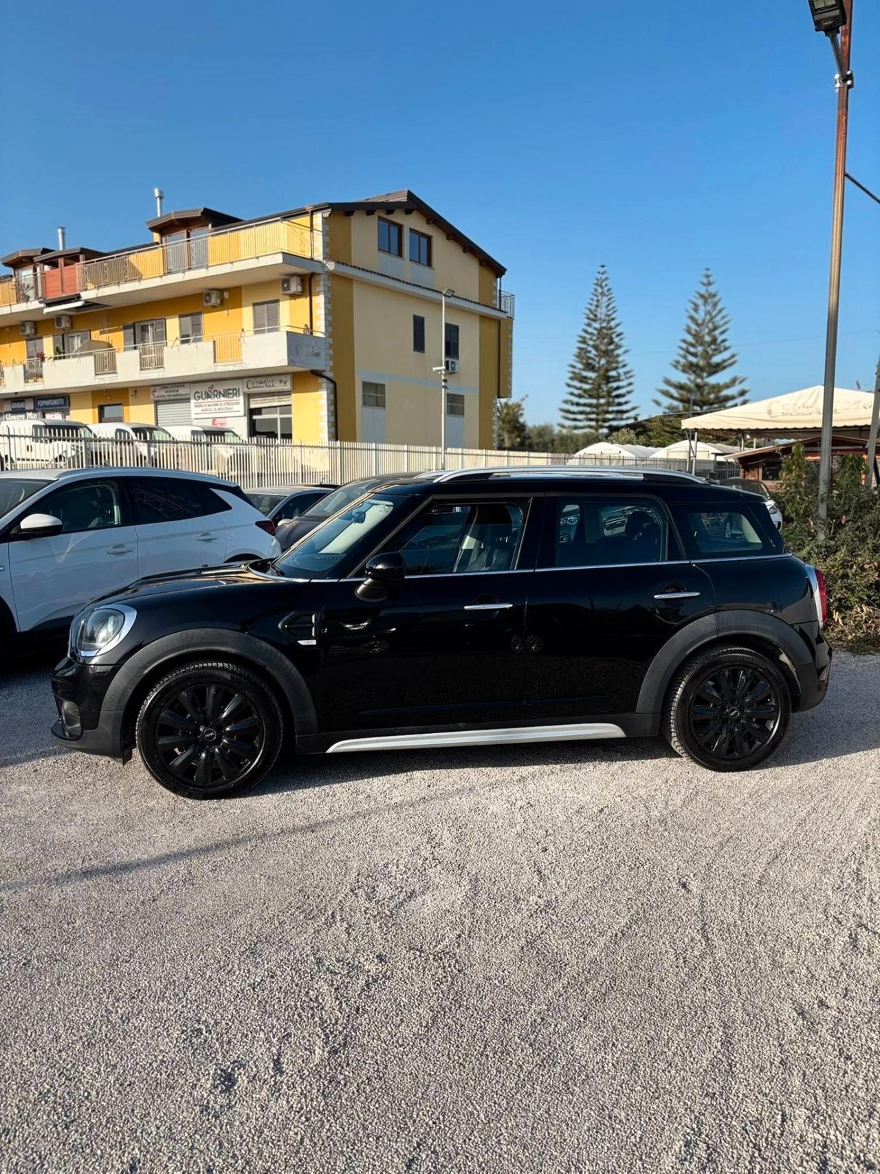 Mini Cooper D Countryman Mini 2.0 Cooper D Business Countryman Automatica