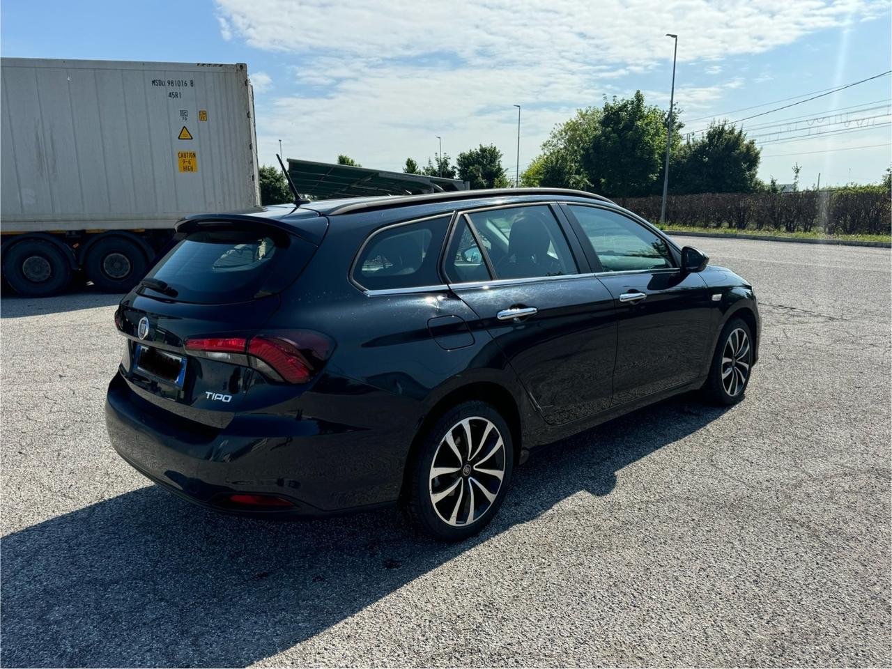 Fiat Tipo 1.6 Mjt S&S SW Lounge