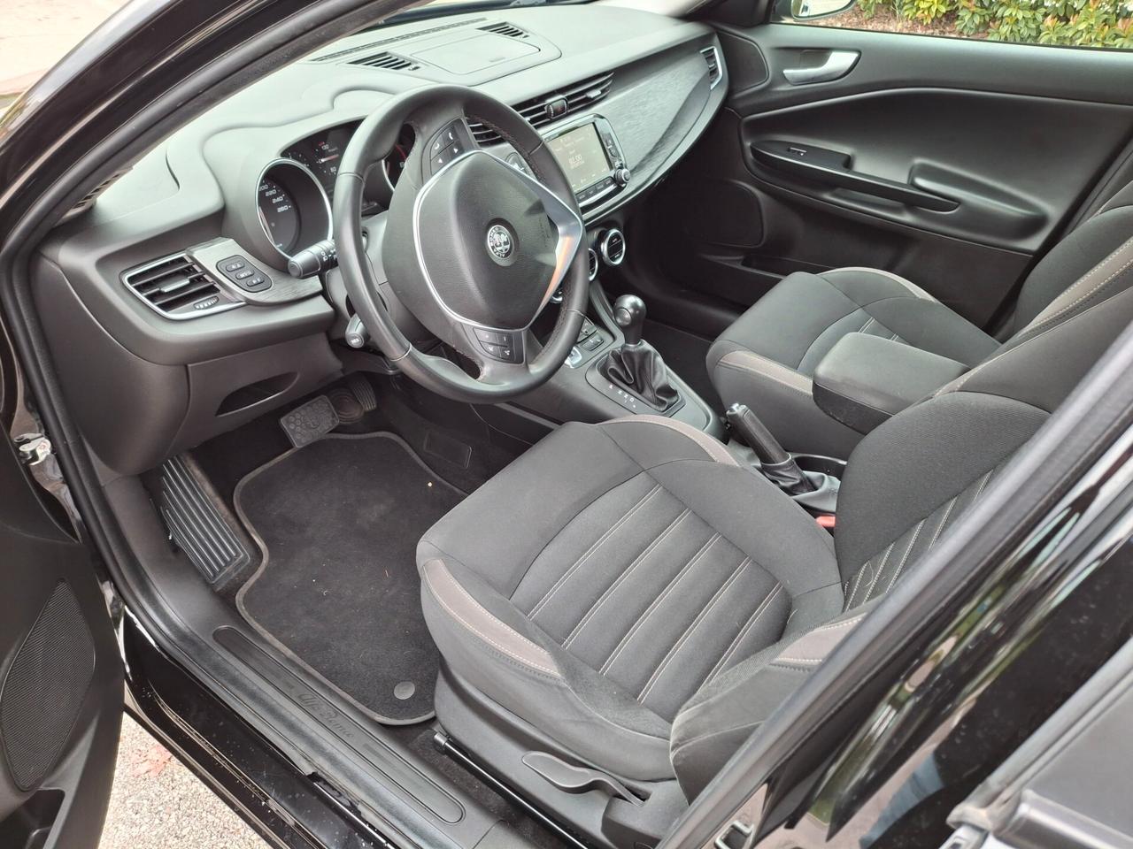 Alfa Romeo Giulietta 1.6 JTDm 120 CV solo 95 mila km automatica