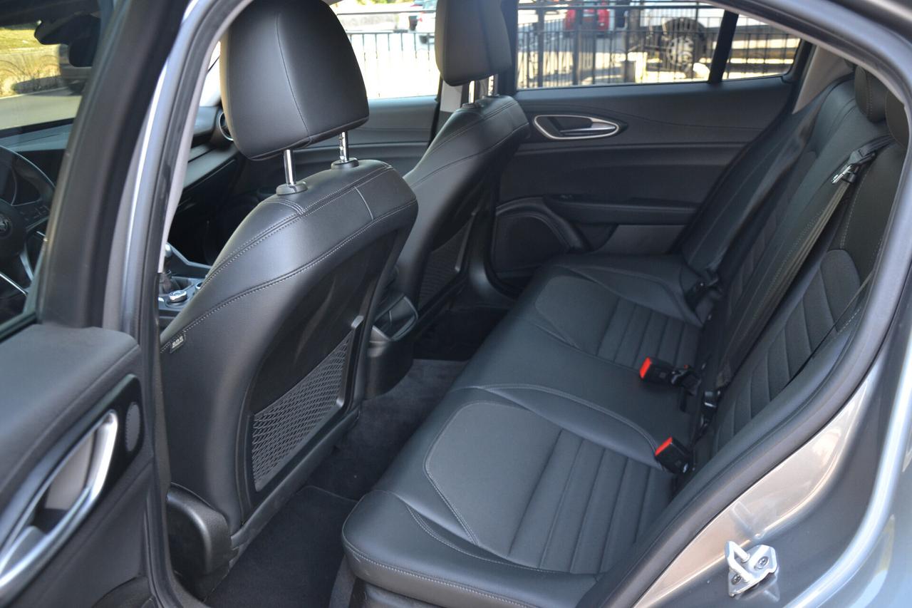 Alfa Romeo Giulia 2.2 180CV 6M SUPER ***PREZZO REALE**UNIPRO'**