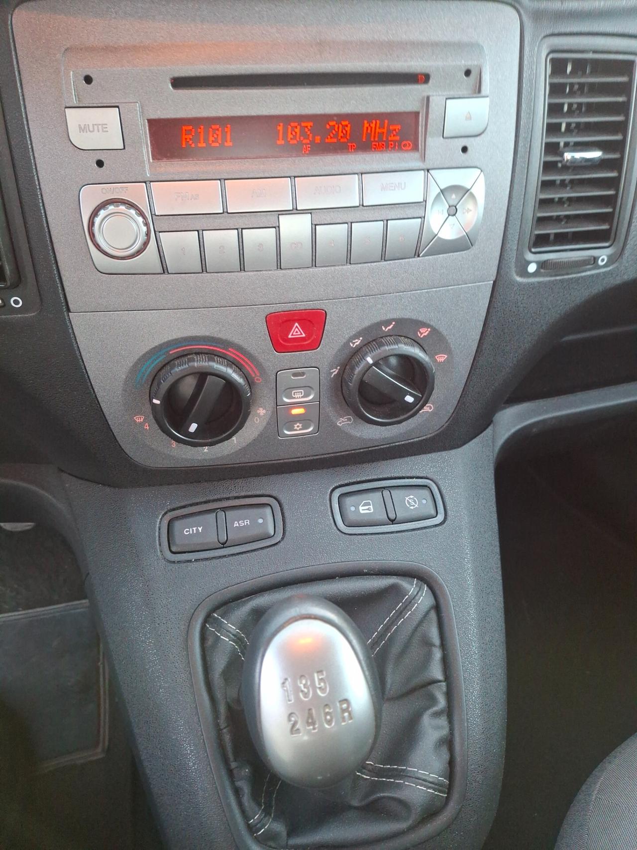 Lancia MUSA 1.4 16V Gold solo 50 mila km!!