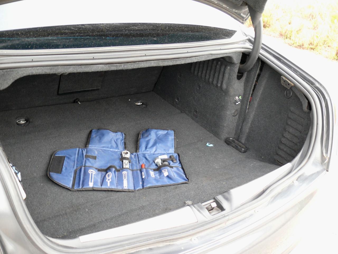 Lancia Thesis 2.4 JTD 20V aut. (M1328)