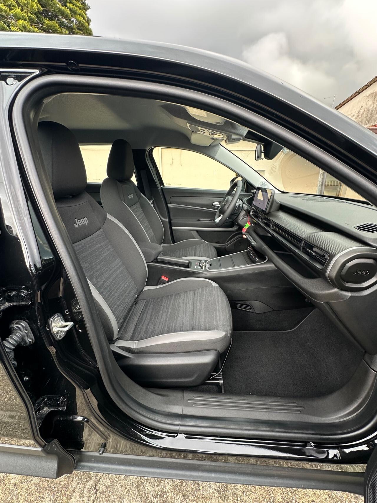 Jeep Avenger 1.2 Turbo 100 CV MHEV Altitude