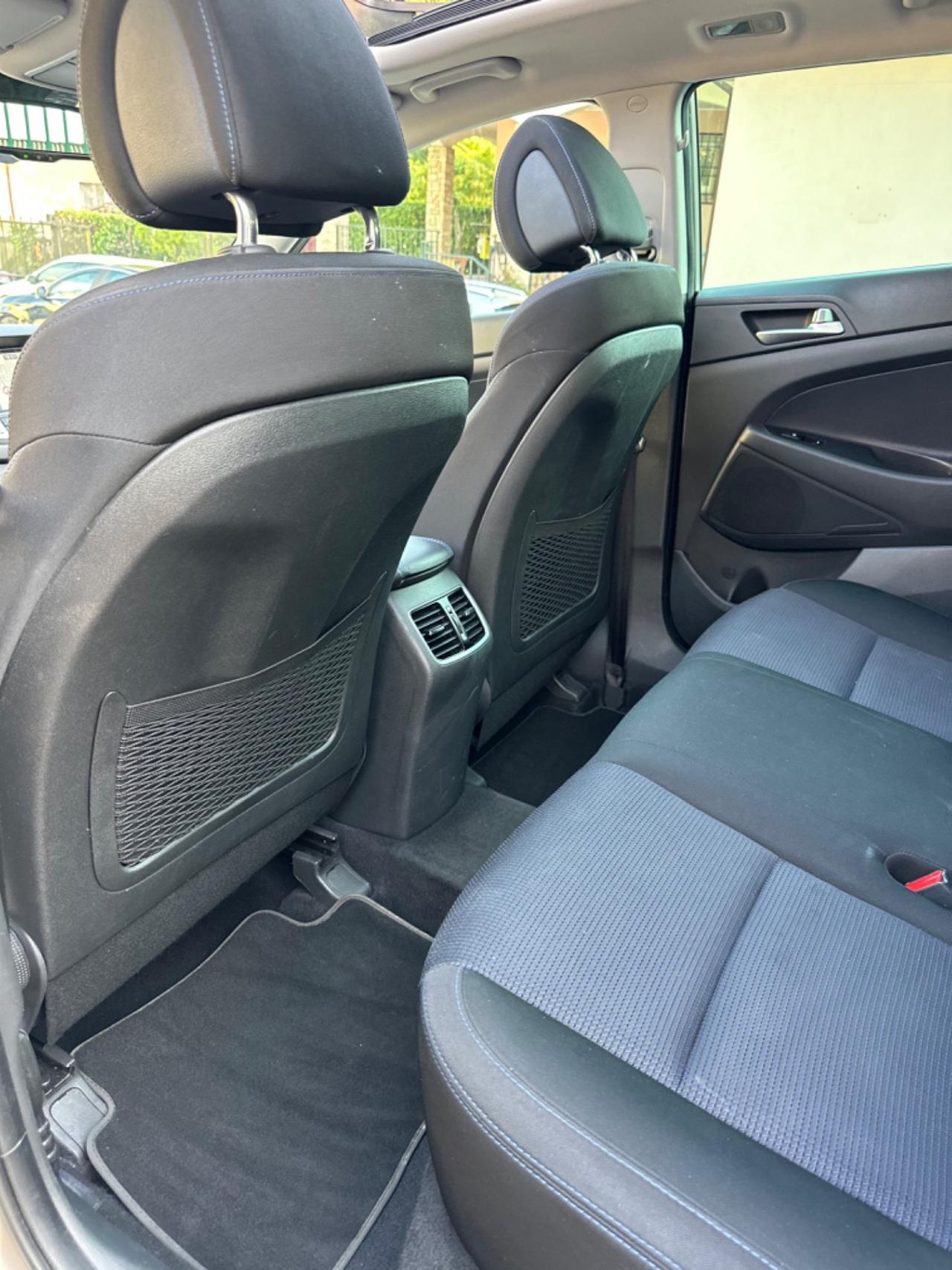 Hyundai TUCSON 1.7 CRDi XPOSSIBILE KMCERT GARANZ UNICOPR