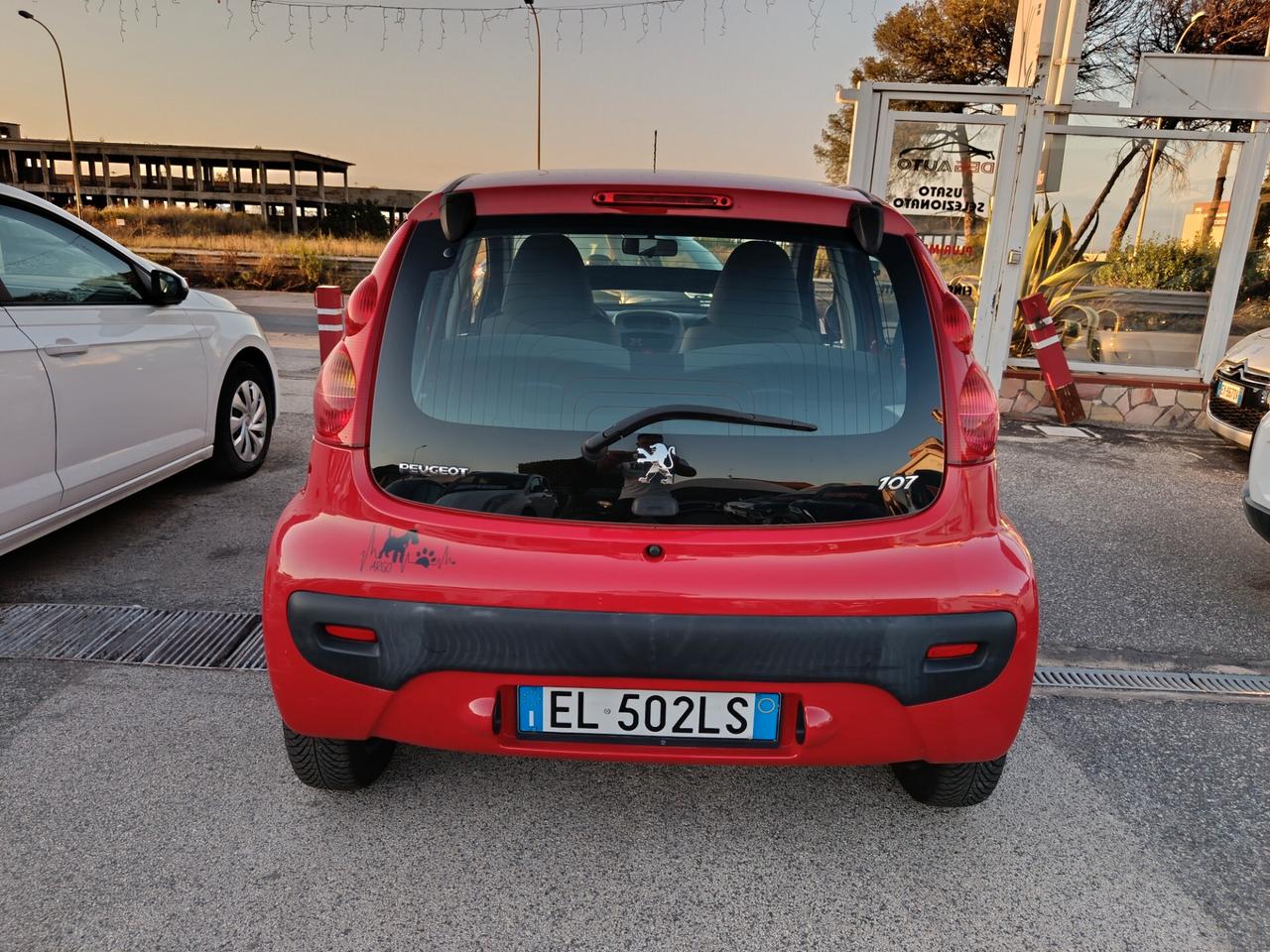 Peugeot 107 1.0 68CV 5p. Urban Move 2012