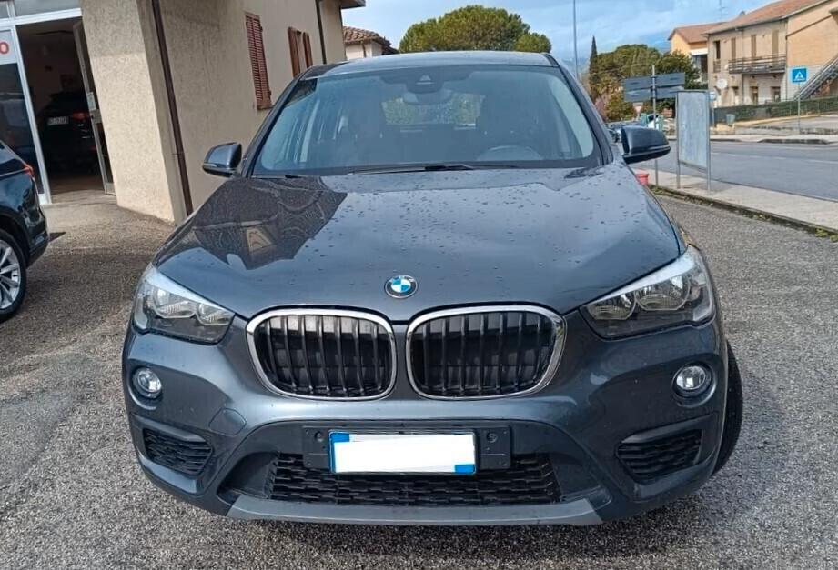 Bmw X1 xDrive18d Advantage LED 150cv 2 anni garanzia