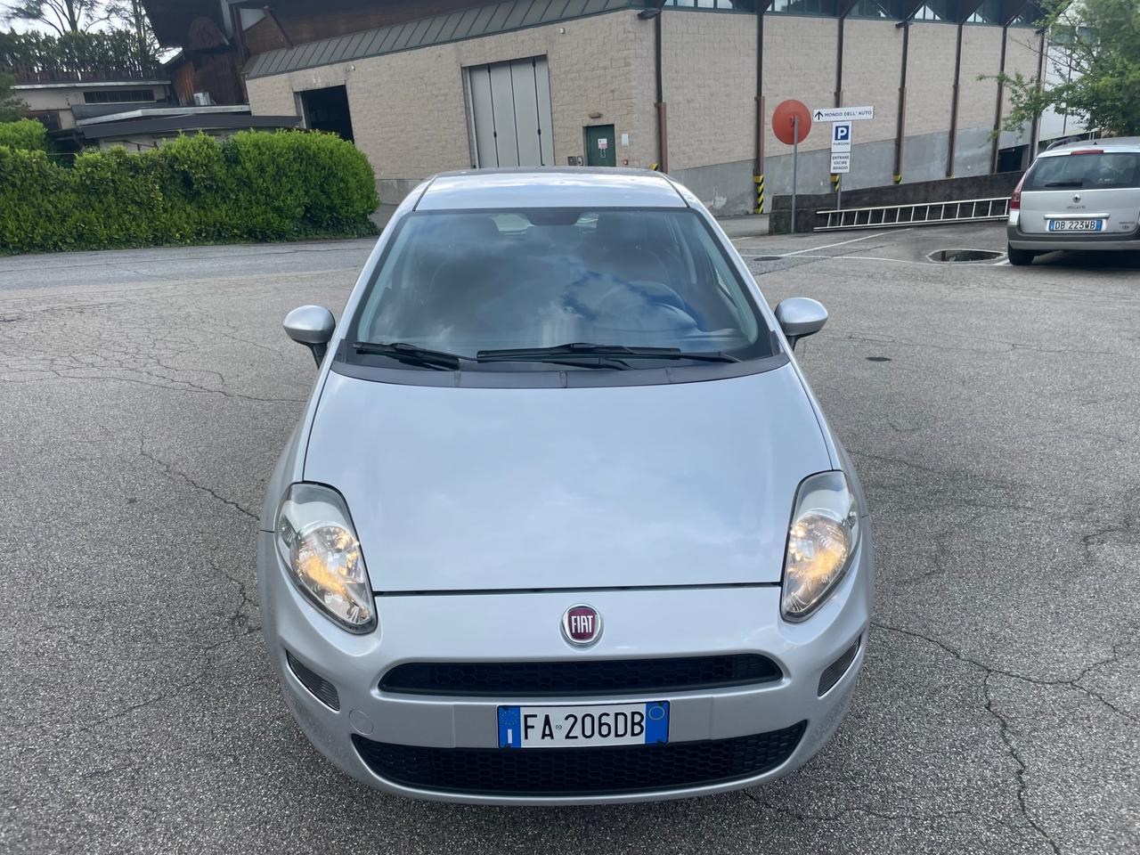 Fiat Punto 1.2 EURO 6b VA BENE PER NEOPT.