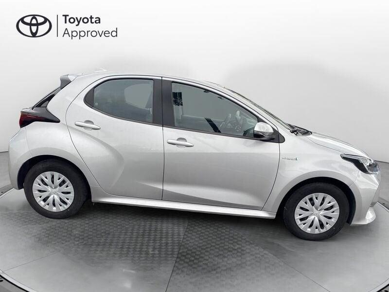 Toyota Yaris 1.5 Hybrid 5 porte Active