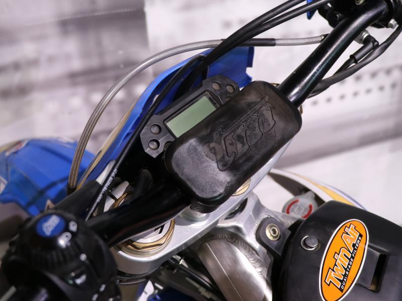 TM Moto EN 300