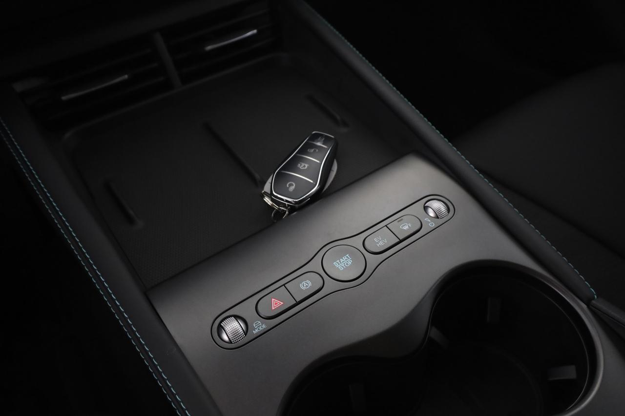 BYD Seal 6 DM-i 1.5 184 CV PHEV Boost