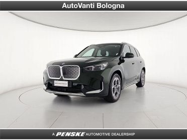 BMW iX1 eDrive 20 X-Line