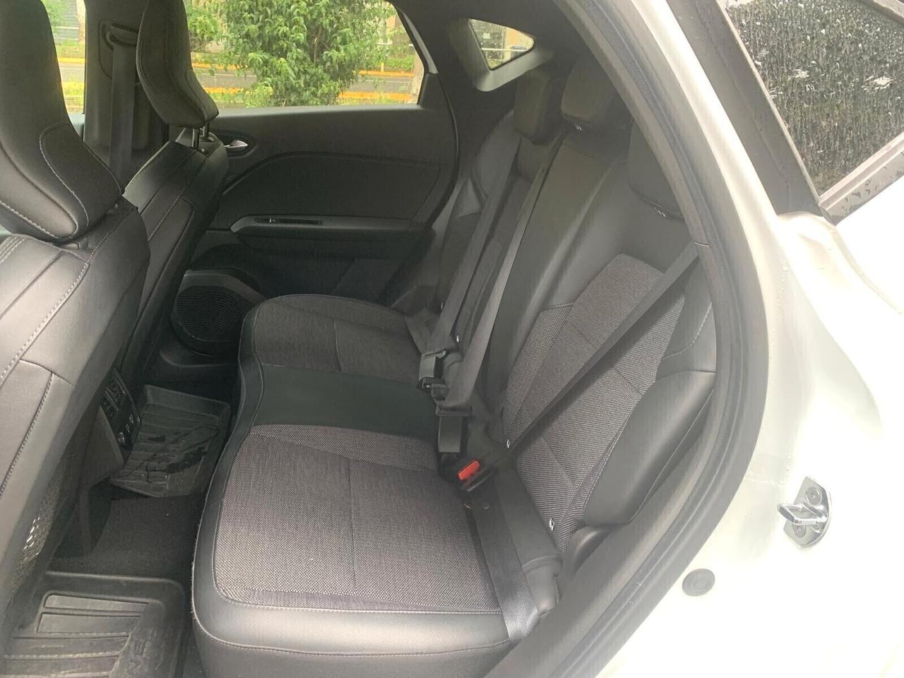 Renault Captur Plug-in Hybrid E-Tech 160 CV Rive Gauche