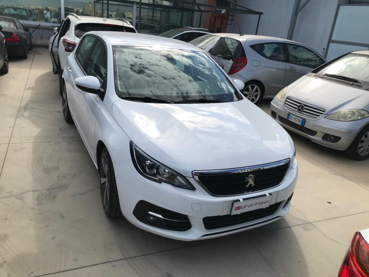 Peugeot 308 BlueHDi 130 S&S Allure