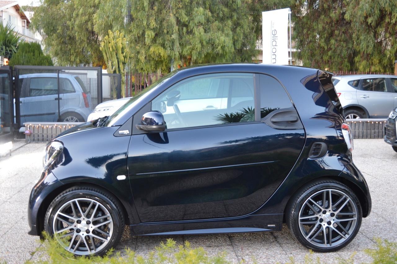 Smart ForTwo 90 0.9 Turbo twinamic BRABUS Style Parisblue