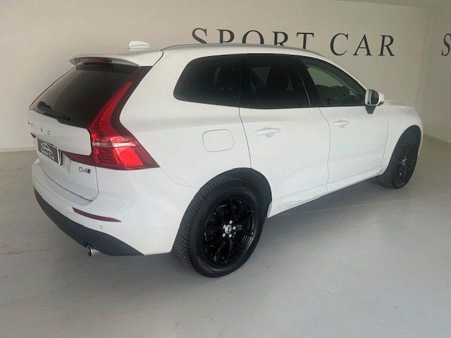 VOLVO XC60 D4 AWD Geartronic R-design