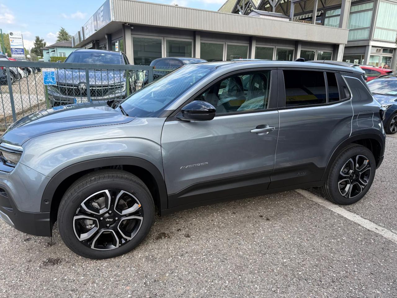 Jeep Avenger 1.2 turbo e-hybrid mhev Summit fwd 110cv edct6