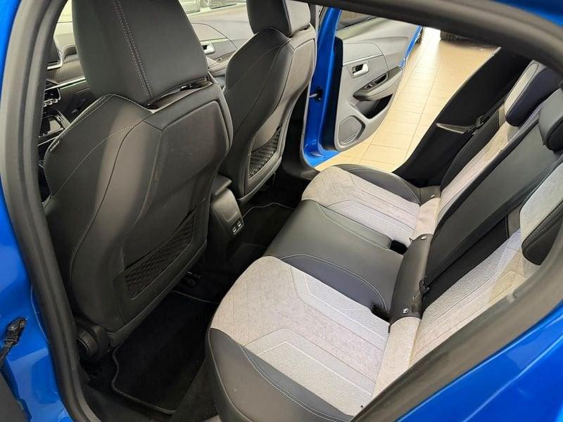 Peugeot e-208 GT Pack e 136cv