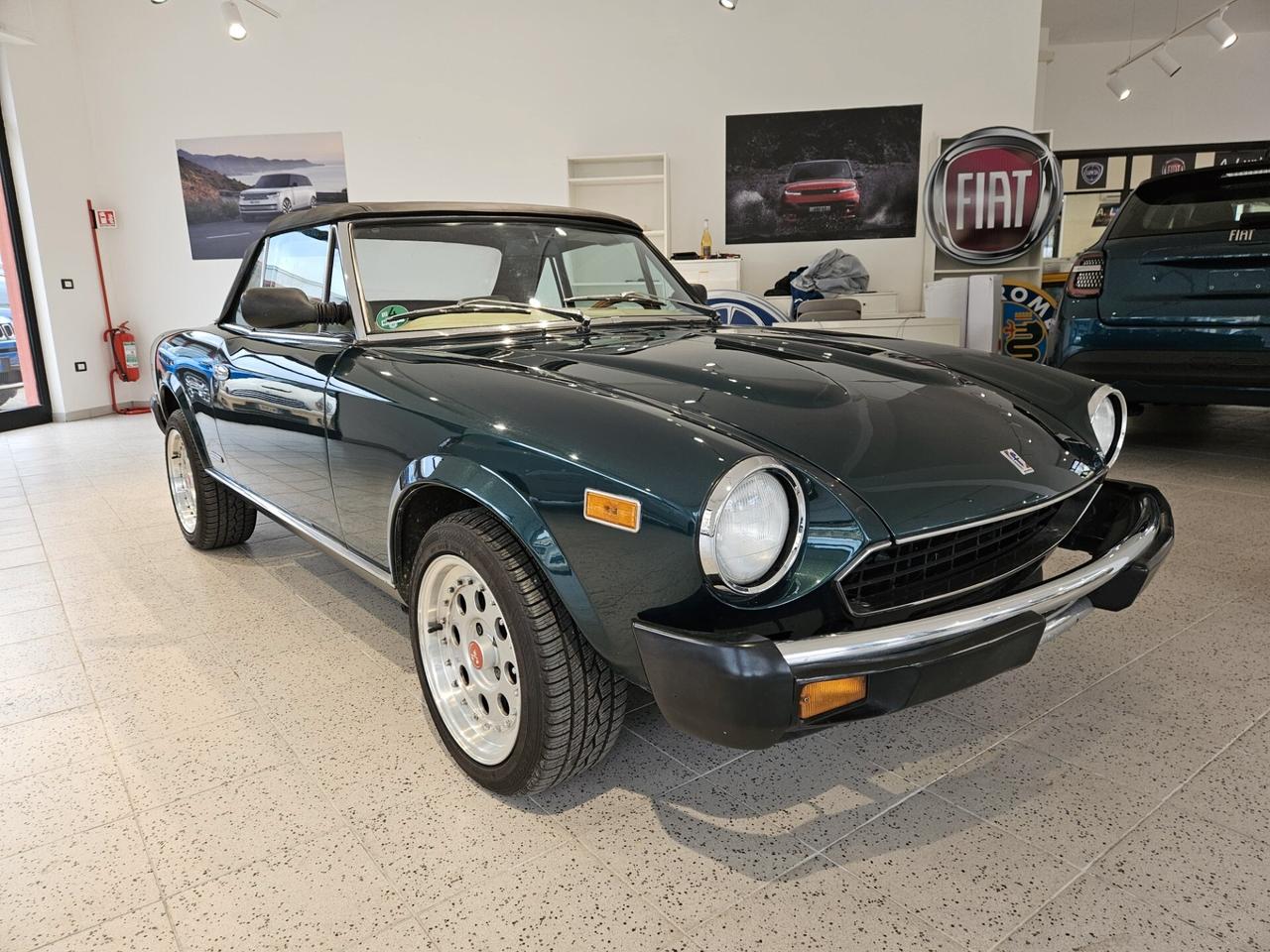 Fiat 124 Spider SPYDER AMERICA