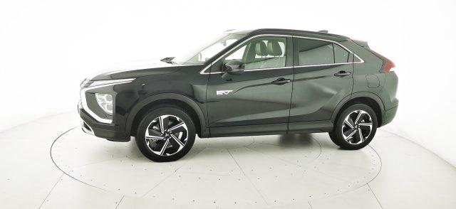 MITSUBISHI Eclipse Cross 2.4 MIVEC 4WD PHEV Instyle SDA Pack 0