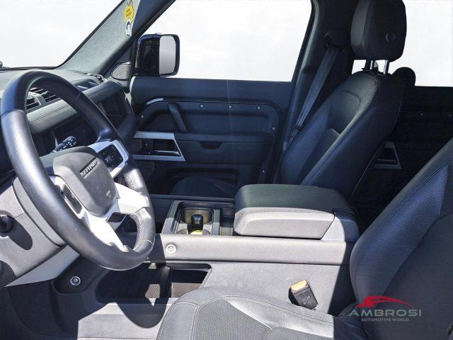LAND ROVER Defender 110 3.0d i6 mhev SE awd 200cv auto - AUTOCARRO N1