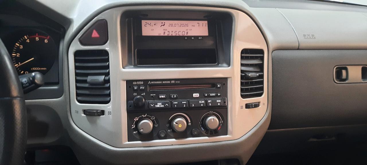 Mitsubishi Pajero 3.2 16V DI-D 3p. aut. Intense