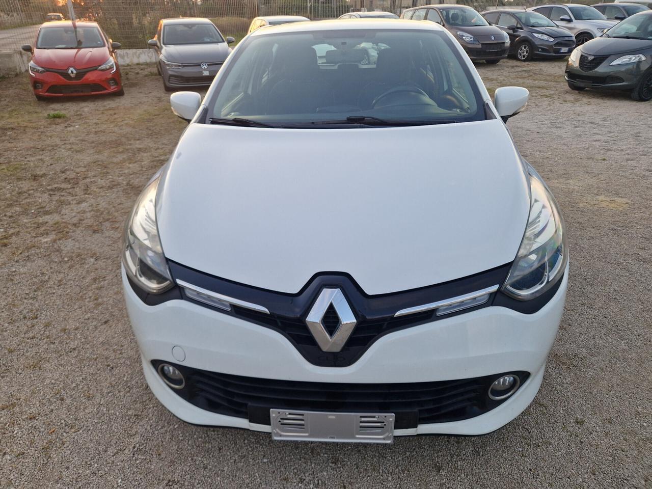 Renault Clio 1.5 dCi 90CV - 2015