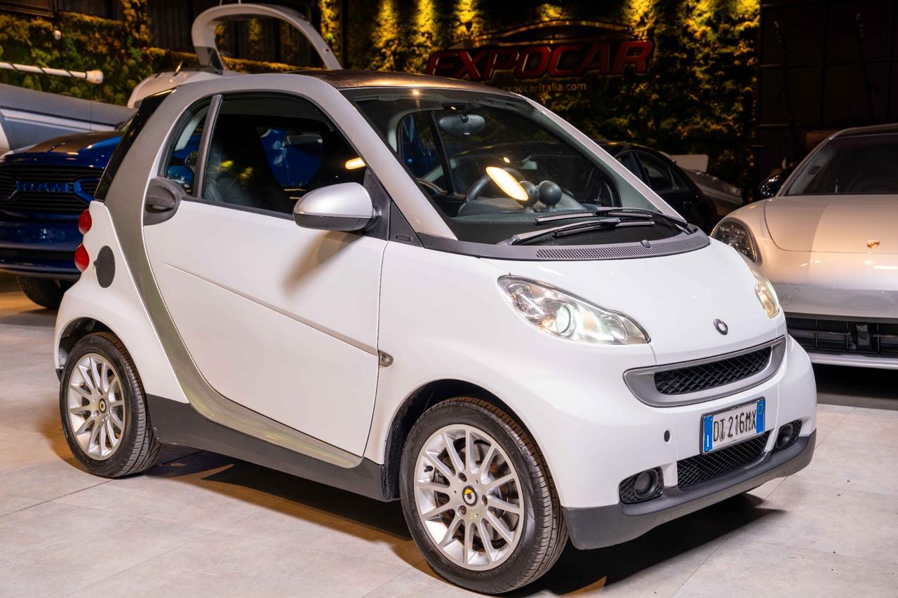 Smart ForTwo 1000 62 kW coupé passion