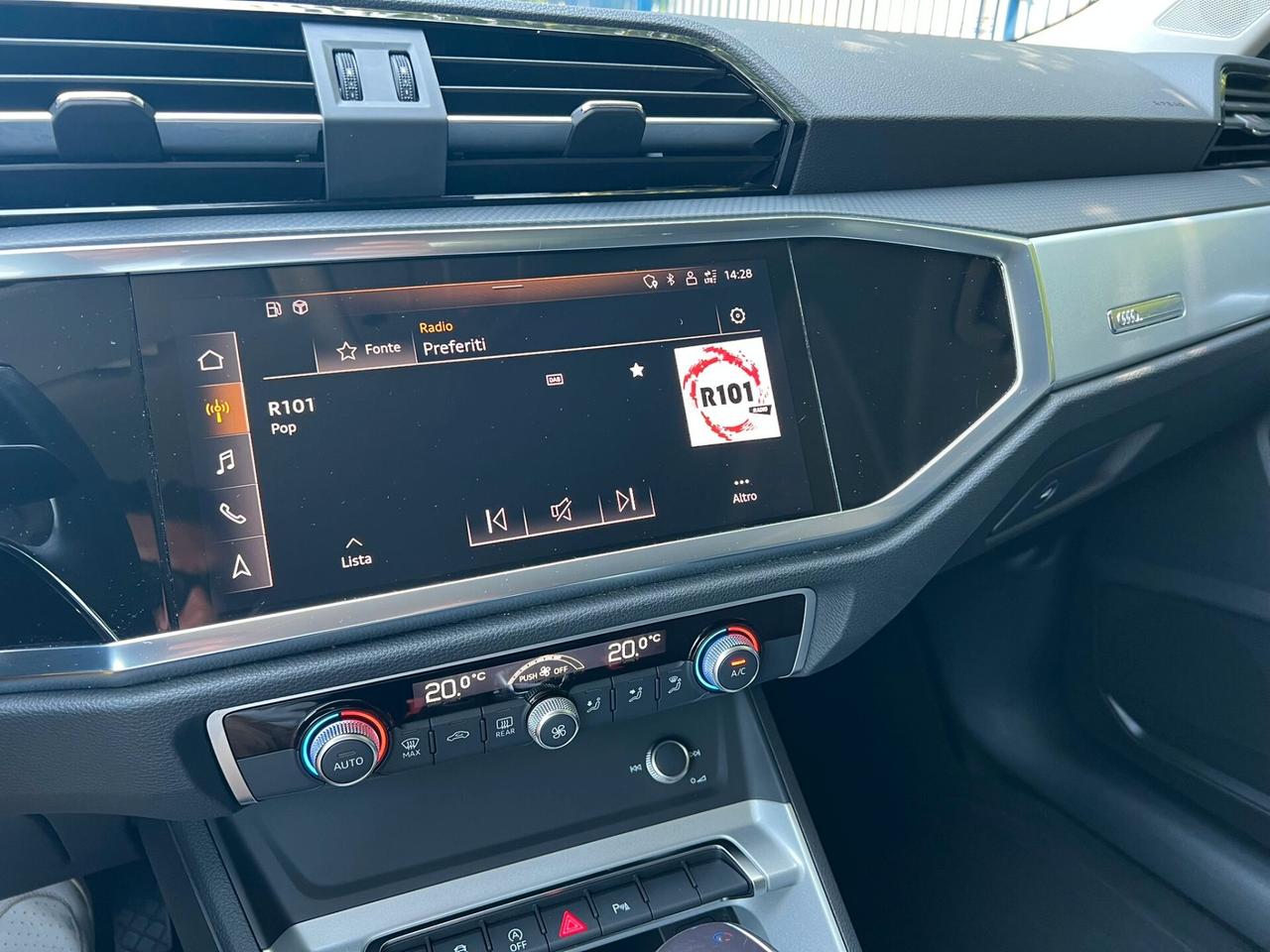 Audi Q3 35 TDI Business Advanced