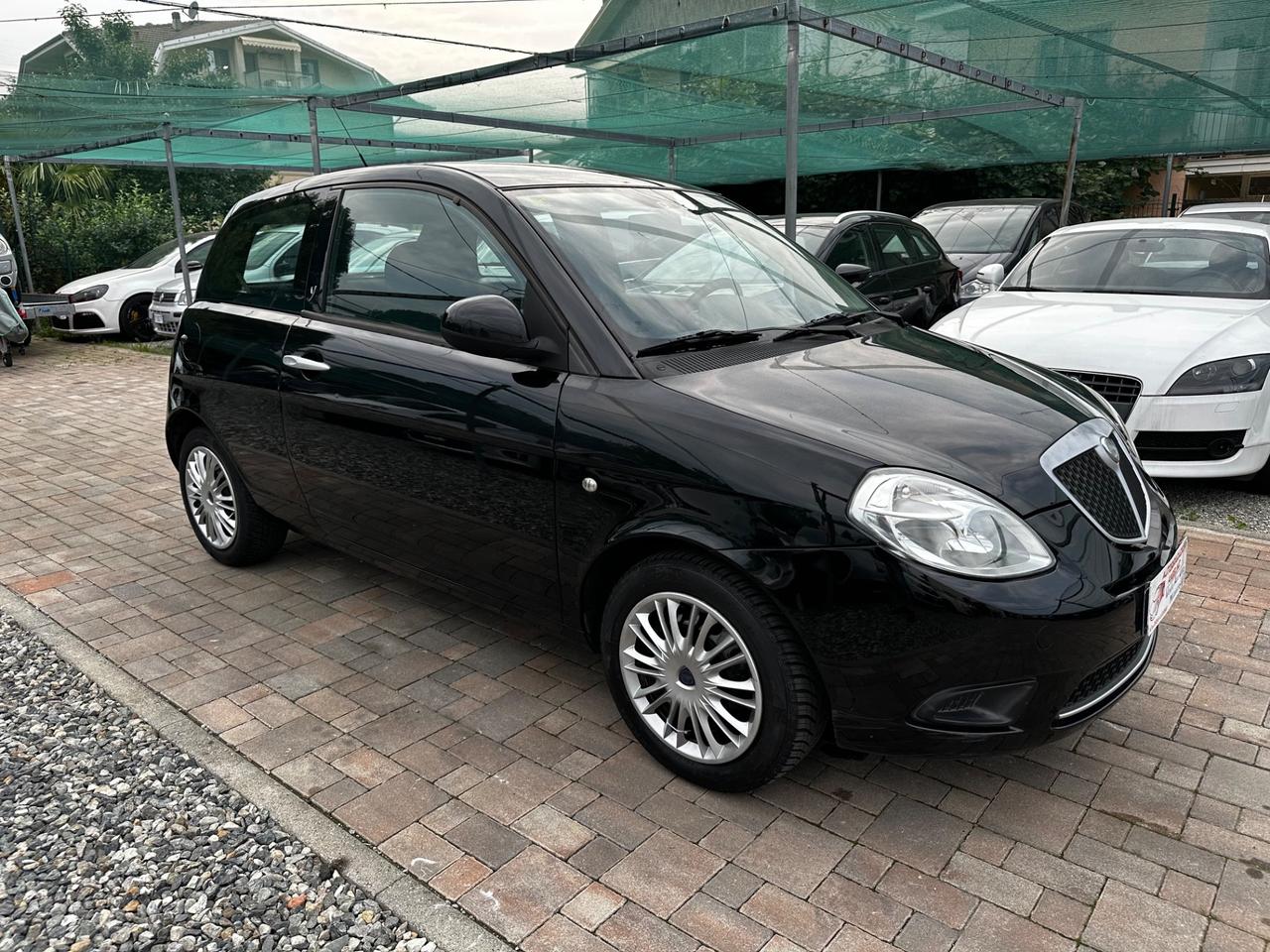 Lancia Ypsilon 1.2 69 CV Elle