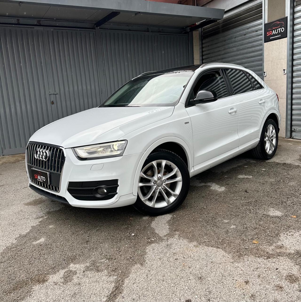 Audi Q3 2.0 TDI 140cv S Line - TETTO APRIBILE