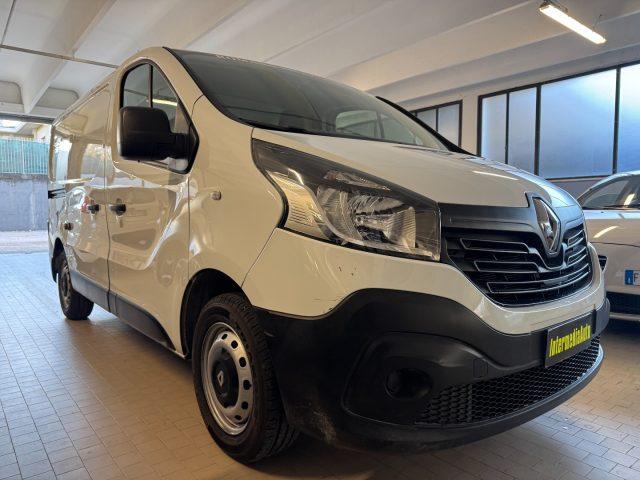 RENAULT Trafic T27 1.6 dCi IVA / MOTORE NUOVO