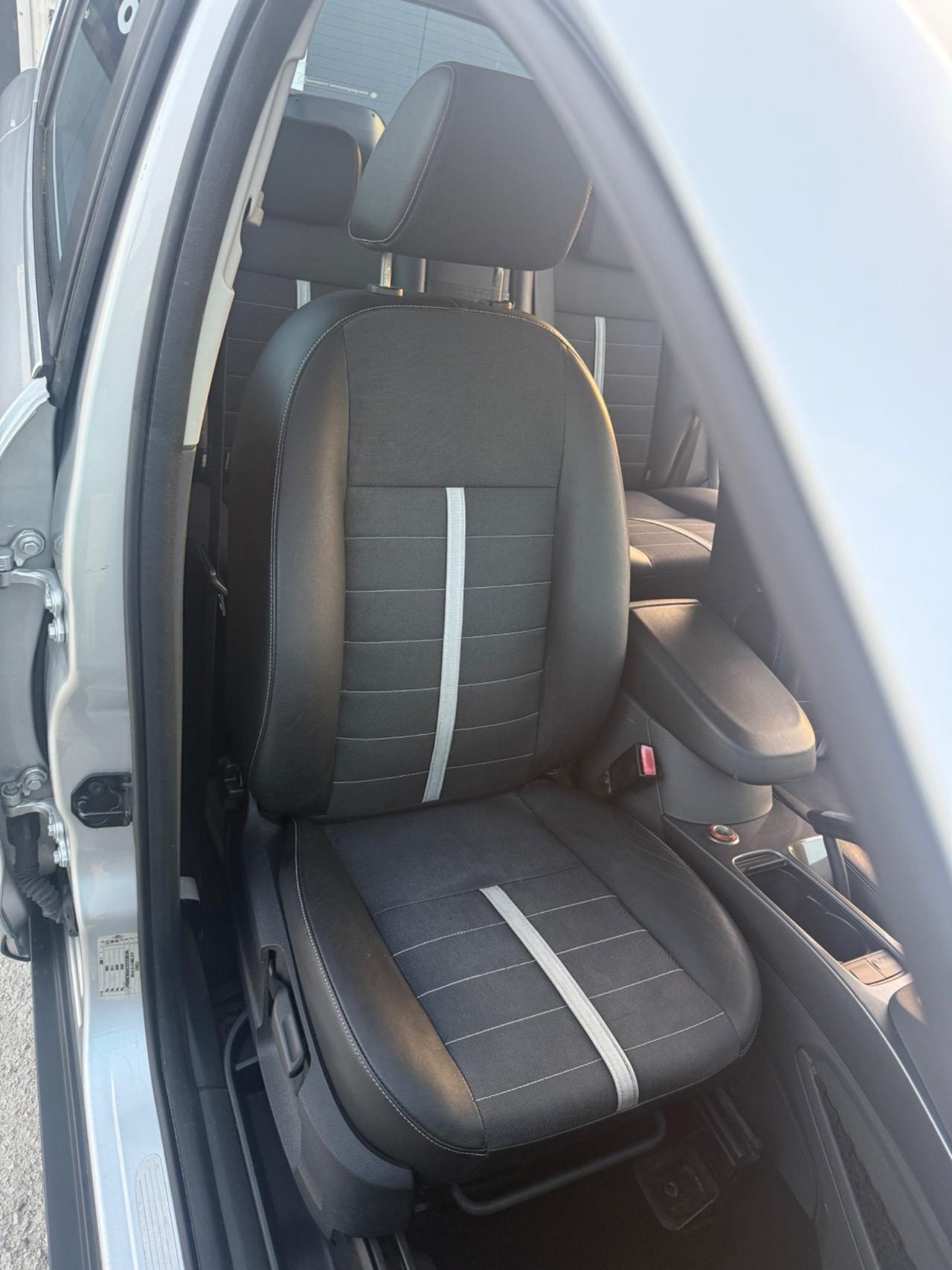 Ford Kuga 2.0 TDCi 136 CV 2WD Titanium DPF