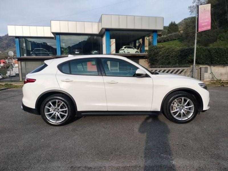 Alfa Romeo Stelvio 2.2 Turbodiesel 190 CV AT8 RWD Executive