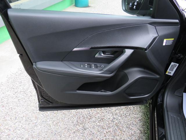 PEUGEOT 2008 PureTech 100 S&S Allure