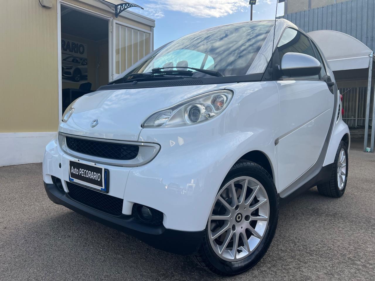 Smart ForTwo 800 33 kW coupé passion cdi
