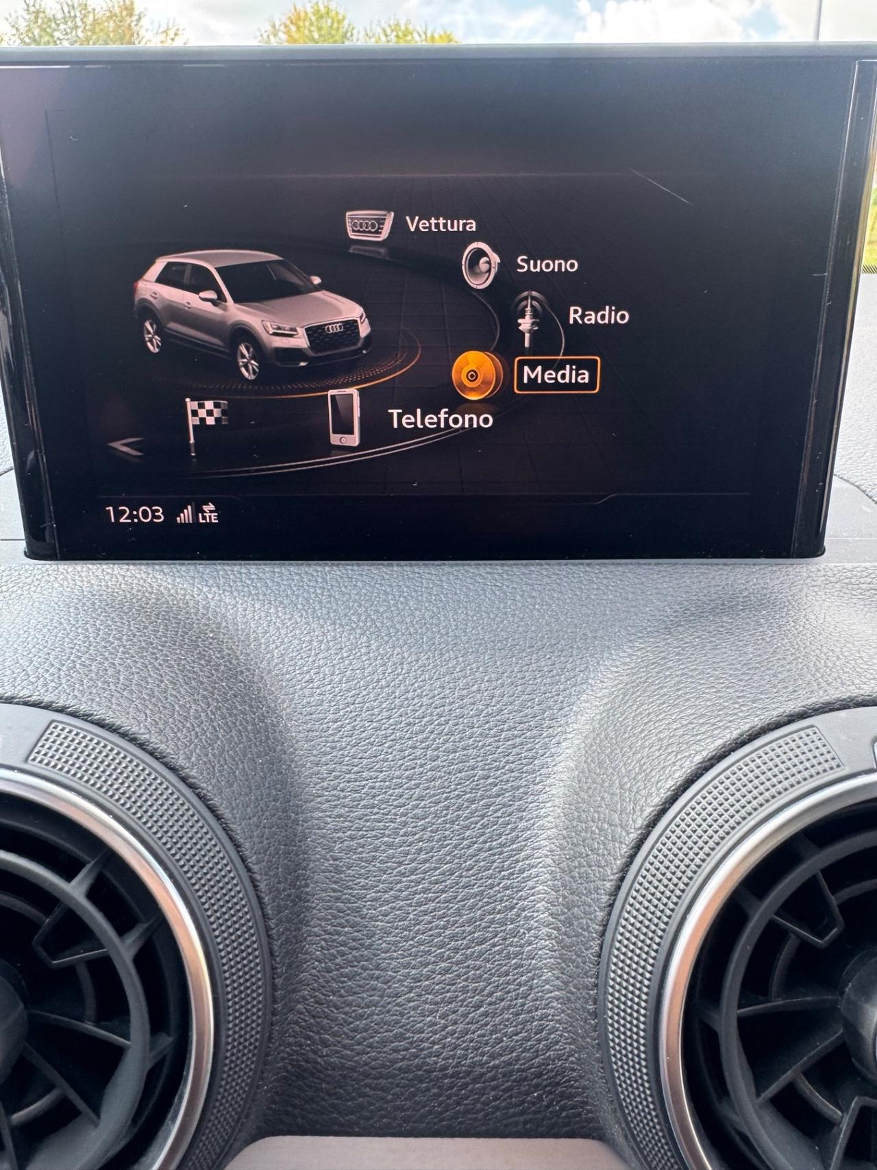 Audi Q2 35 TDI DSG S-line Manutenzione completa!!!